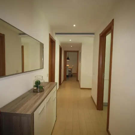 T2 Rocha Prime Seafront Apartment