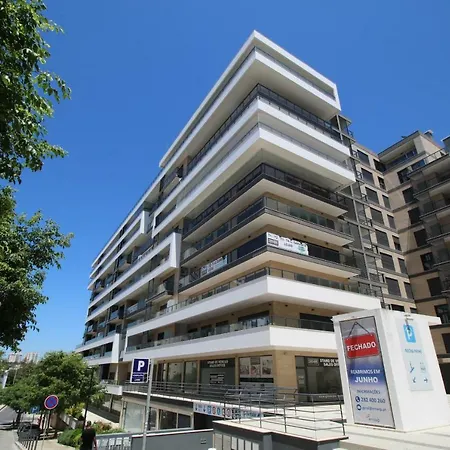 아파트 T2 Rocha Prime Seafront *